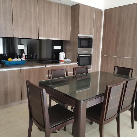 By The Sea Batu Ferringhi Beach Front Apartment Suite Ngoại thất bức ảnh